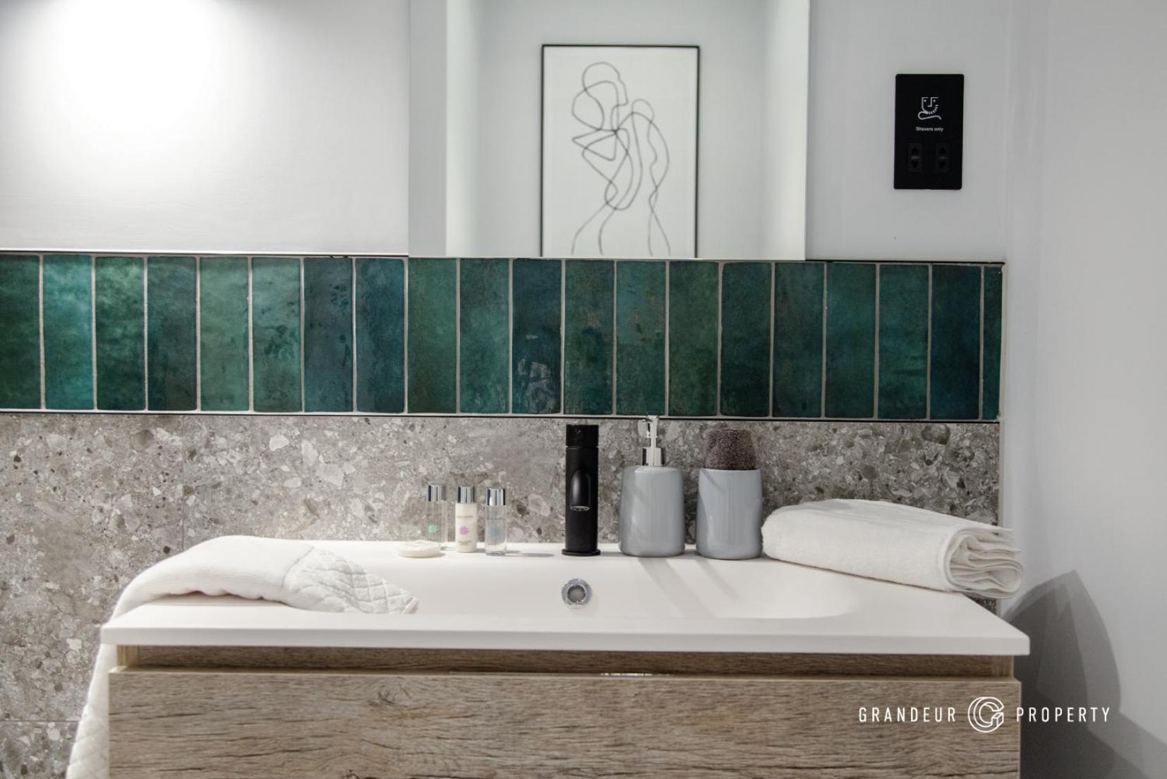 Keepers Cottage By Grandeur Property Пул Экстерьер фото